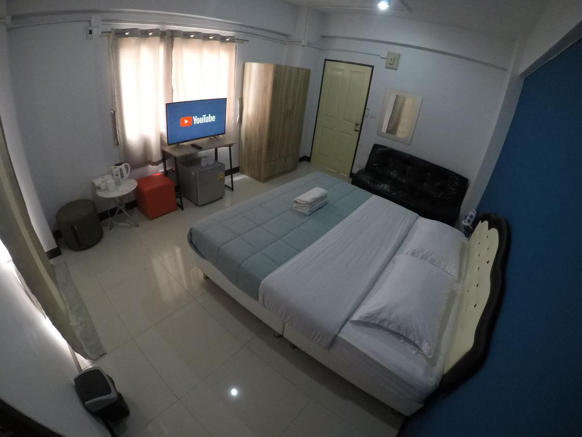 Bun Som Apartment Ban Don Lang Екстериор снимка