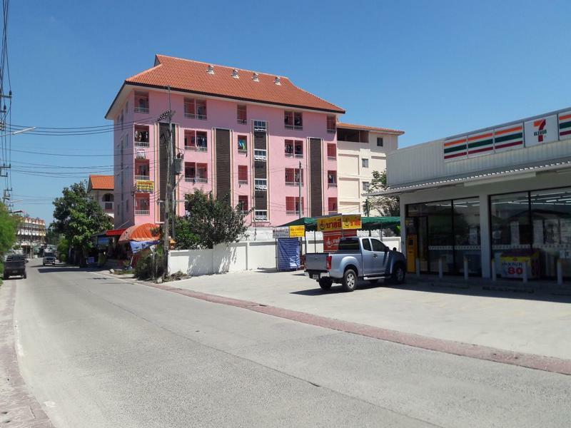 Bun Som Apartment Ban Don Lang Екстериор снимка